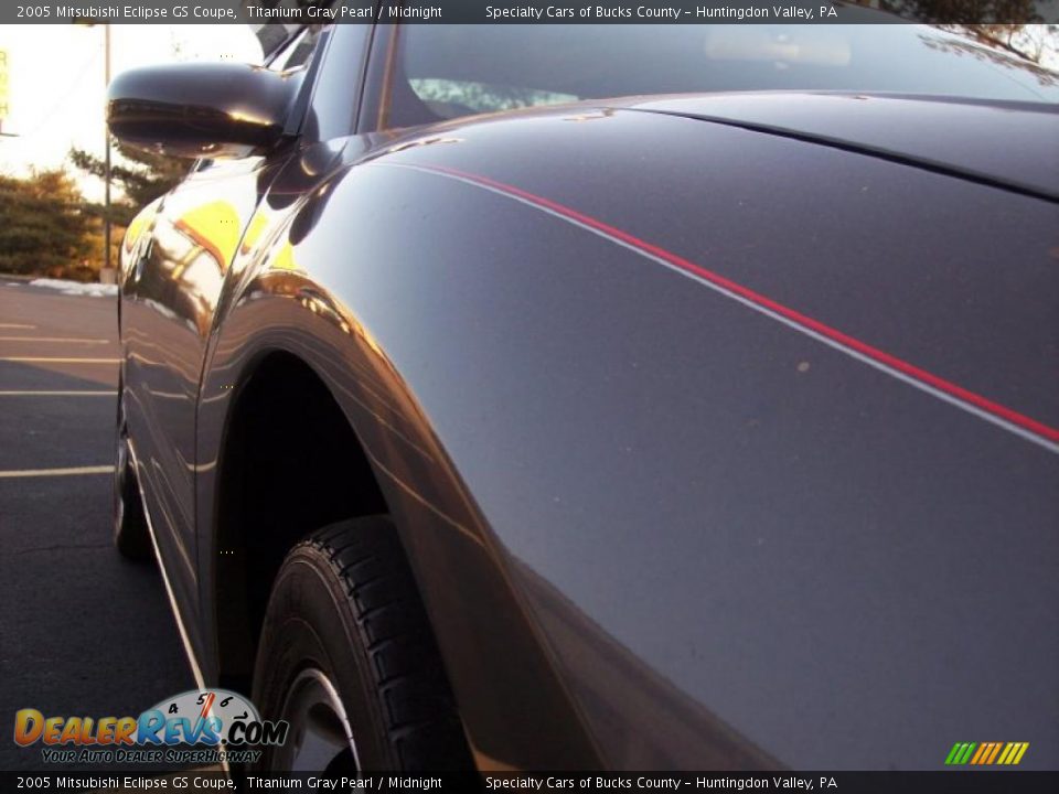2005 Mitsubishi Eclipse GS Coupe Titanium Gray Pearl / Midnight Photo #28