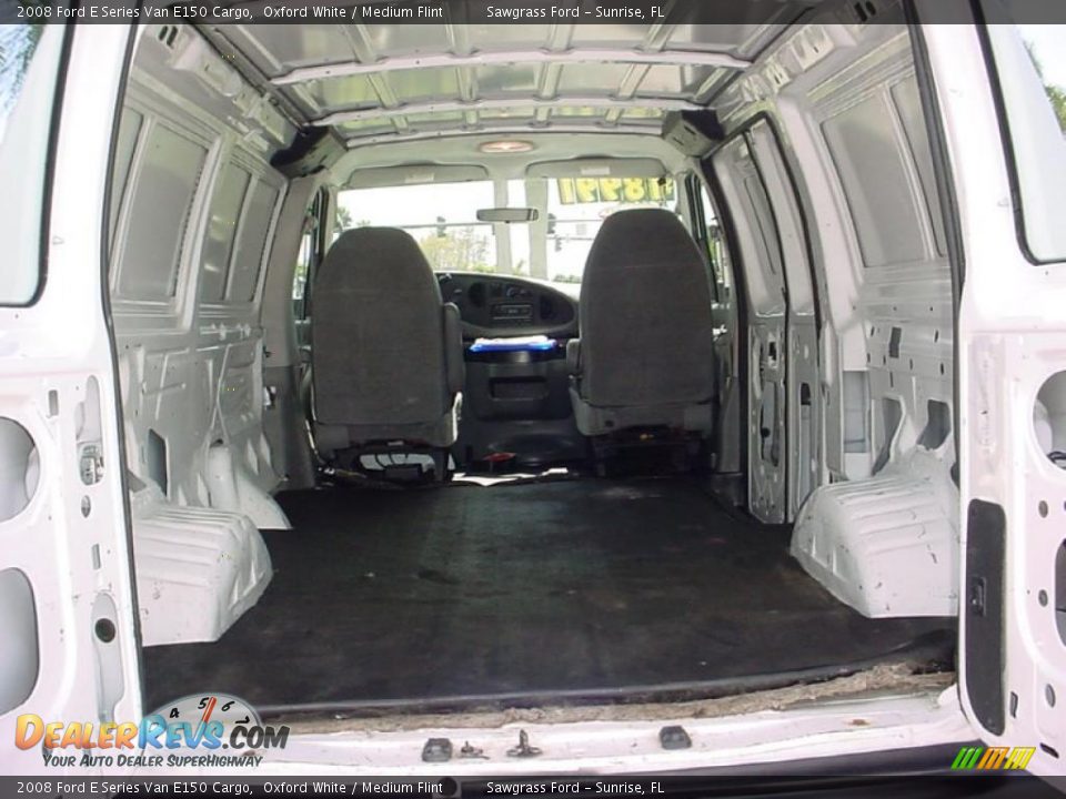 2008 Ford E Series Van E150 Cargo Oxford White / Medium Flint Photo #5