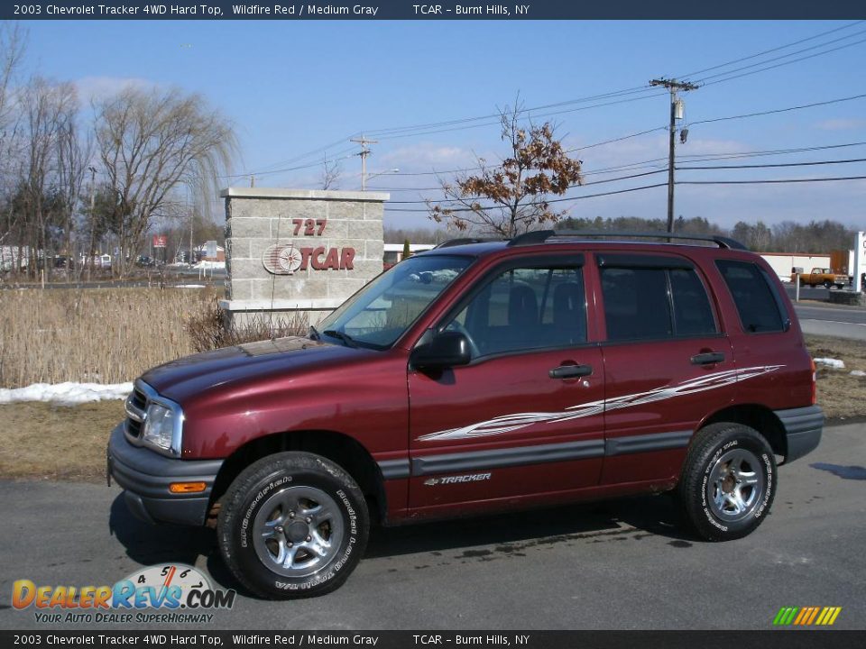 2003 Chevrolet Tracker 4WD Hard Top Wildfire Red / Medium Gray Photo #1