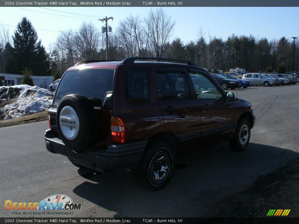 2003 Chevrolet Tracker 4WD Hard Top Wildfire Red / Medium Gray Photo #4