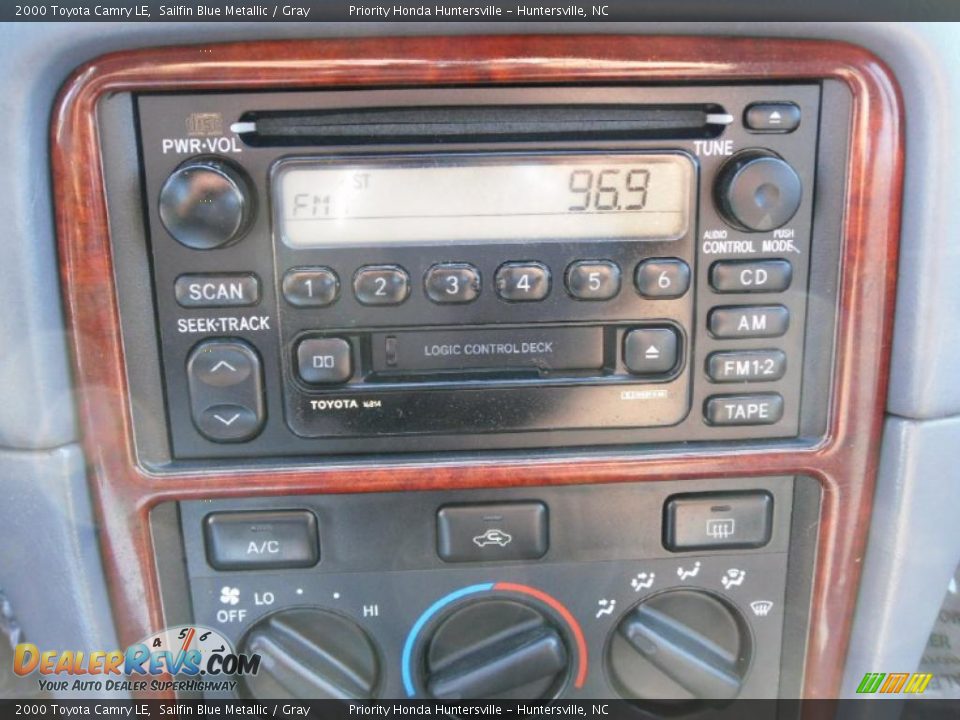 2000 Toyota Camry LE Sailfin Blue Metallic / Gray Photo #24
