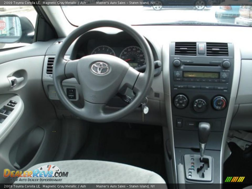 2009 Toyota Corolla LE Magnetic Gray Metallic / Ash Photo #11