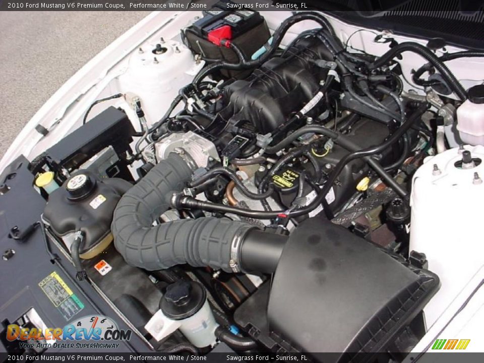 2010 Ford Mustang V6 Premium Coupe Performance White / Stone Photo #14