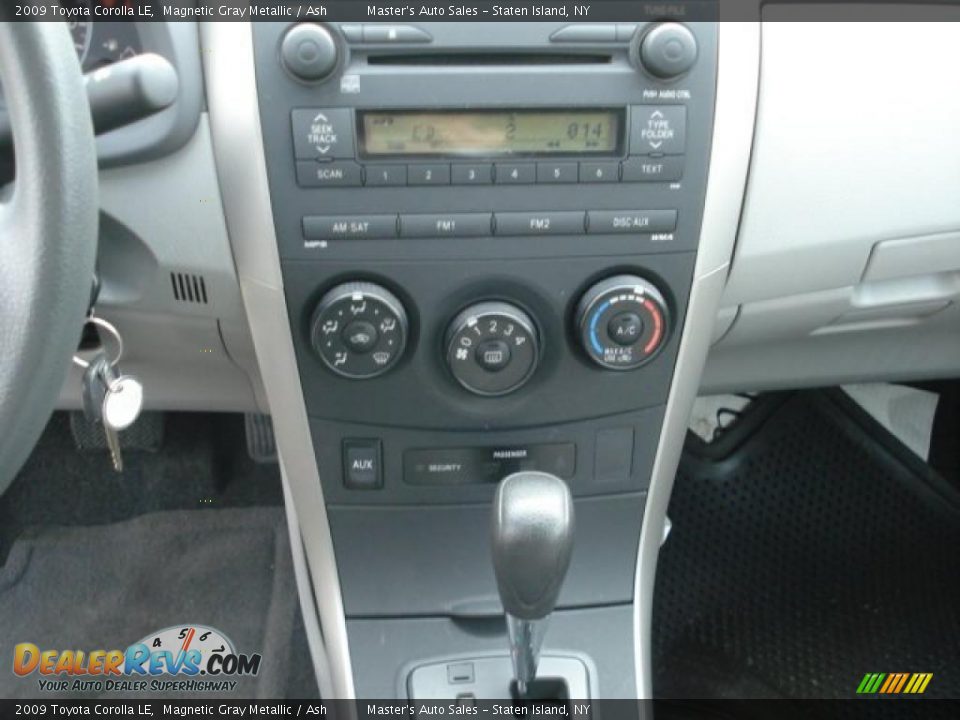 2009 Toyota Corolla LE Magnetic Gray Metallic / Ash Photo #15