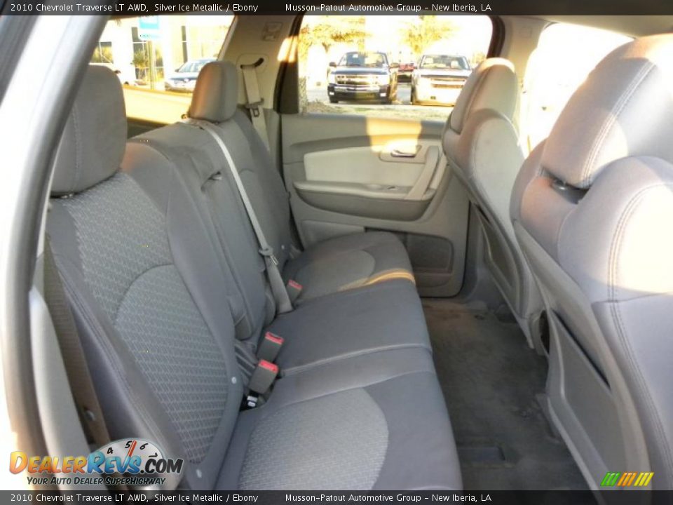 2010 Chevrolet Traverse LT AWD Silver Ice Metallic / Ebony Photo #11