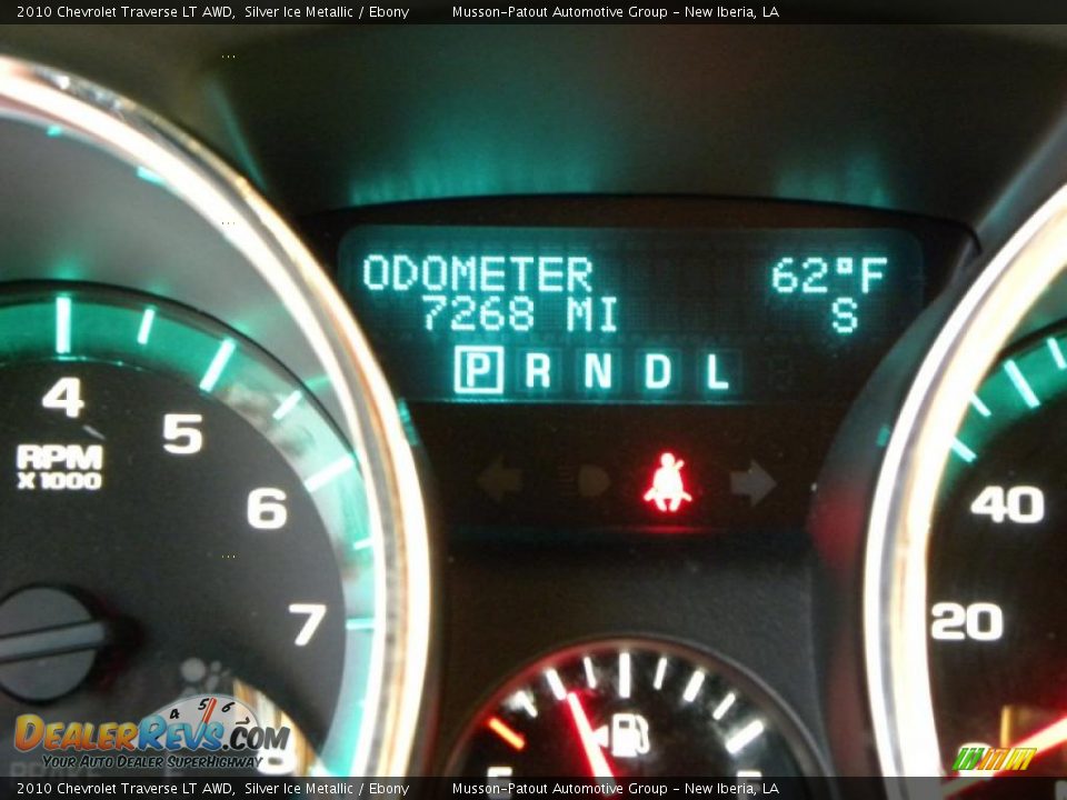2010 Chevrolet Traverse LT AWD Silver Ice Metallic / Ebony Photo #14
