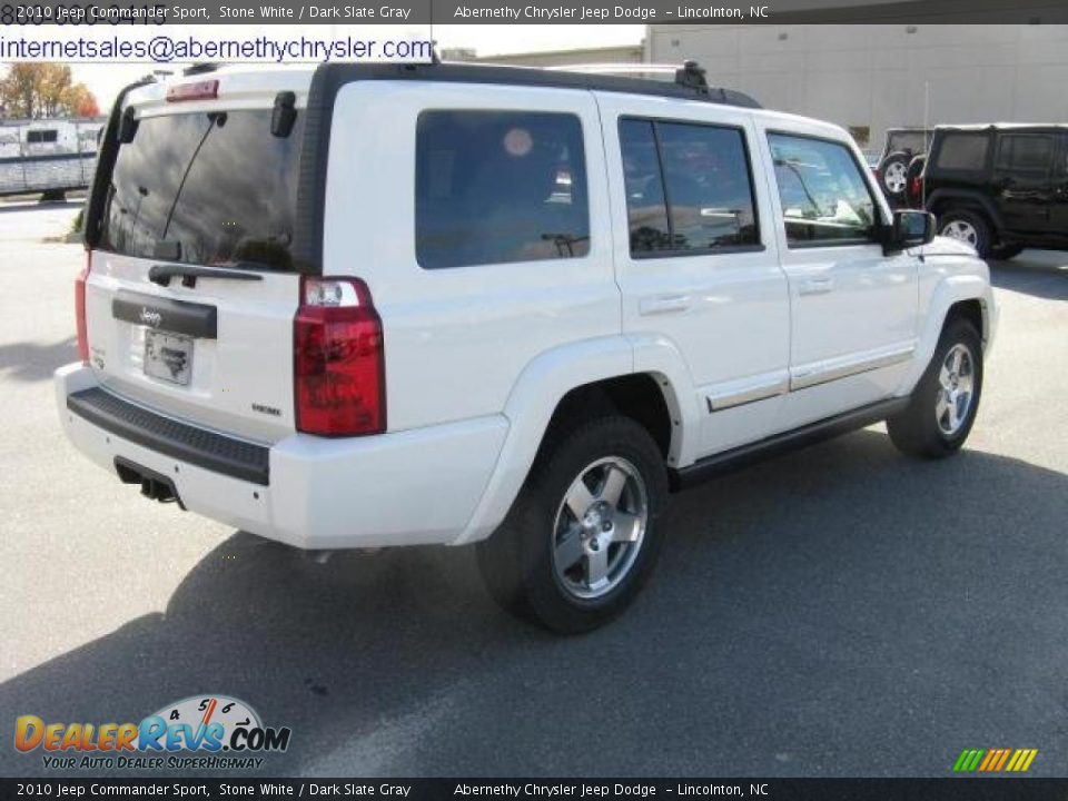 2010 Jeep Commander Sport Stone White / Dark Slate Gray Photo #5