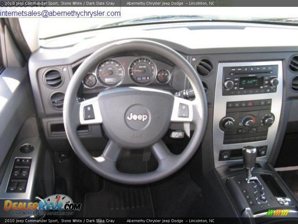 2010 Jeep Commander Sport Stone White / Dark Slate Gray Photo #9
