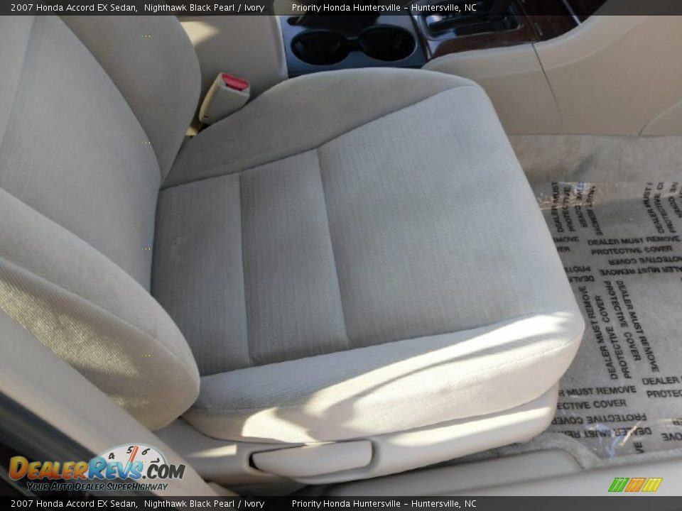 2007 Honda Accord EX Sedan Nighthawk Black Pearl / Ivory Photo #16
