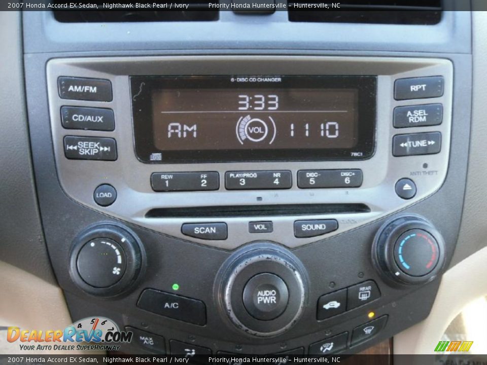 2007 Honda Accord EX Sedan Nighthawk Black Pearl / Ivory Photo #24
