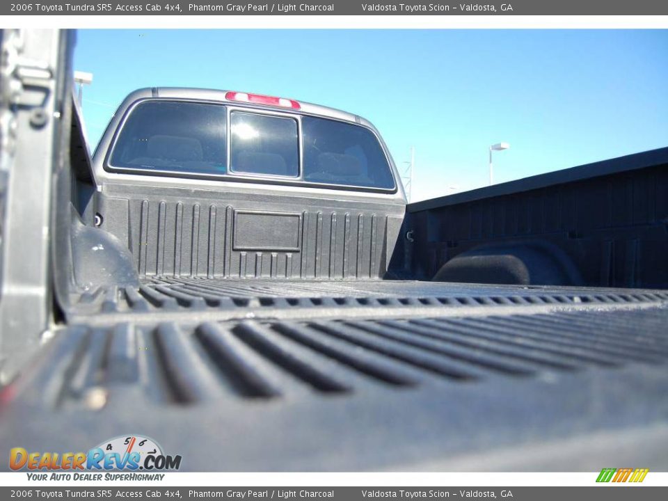 2006 Toyota Tundra SR5 Access Cab 4x4 Phantom Gray Pearl / Light Charcoal Photo #13