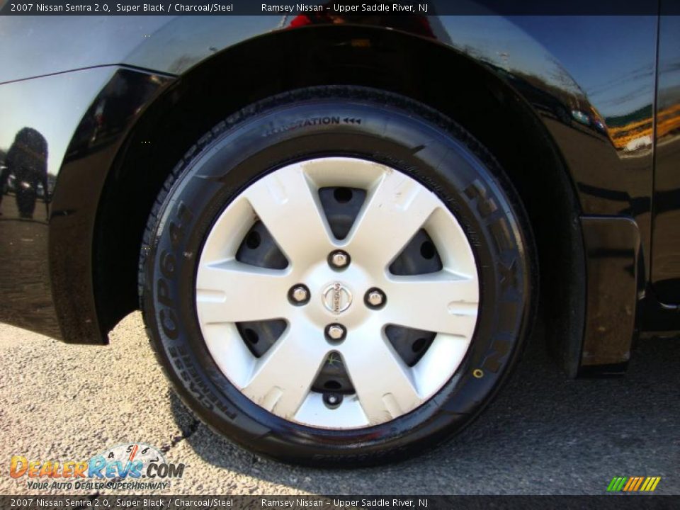 2007 Nissan Sentra 2.0 Super Black / Charcoal/Steel Photo #22