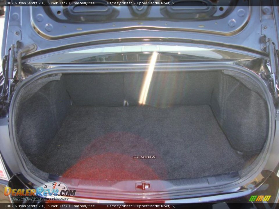2007 Nissan Sentra 2.0 Super Black / Charcoal/Steel Photo #28