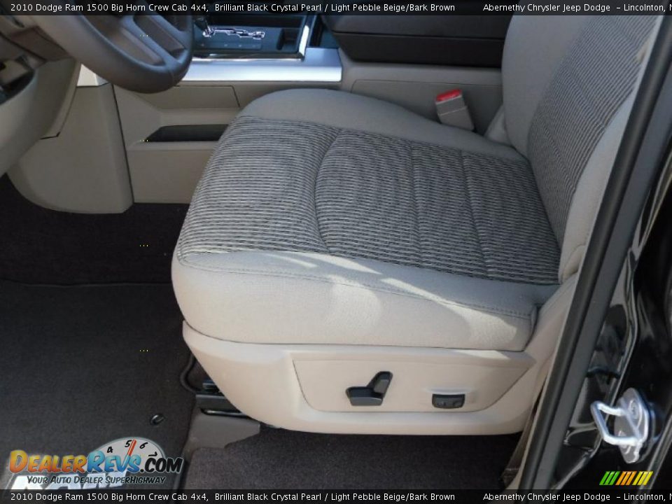 2010 Dodge Ram 1500 Big Horn Crew Cab 4x4 Brilliant Black Crystal Pearl / Light Pebble Beige/Bark Brown Photo #9