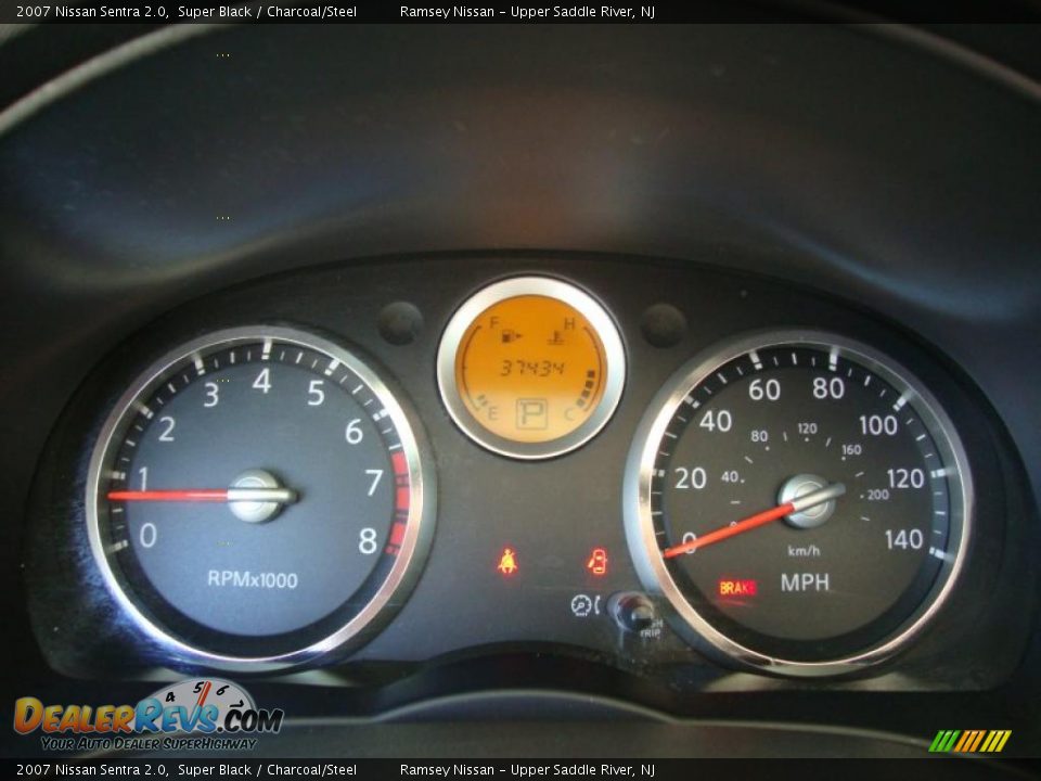 2007 Nissan Sentra 2.0 Super Black / Charcoal/Steel Photo #33