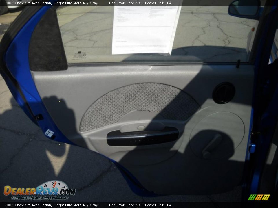 2004 Chevrolet Aveo Sedan Bright Blue Metallic / Gray Photo #10