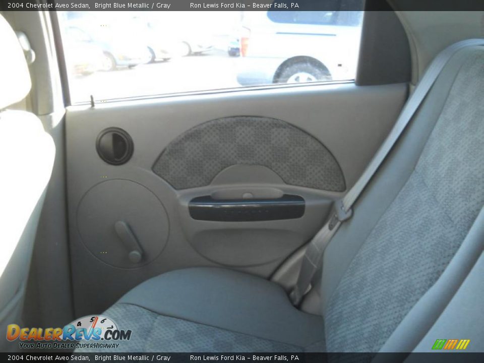 2004 Chevrolet Aveo Sedan Bright Blue Metallic / Gray Photo #12