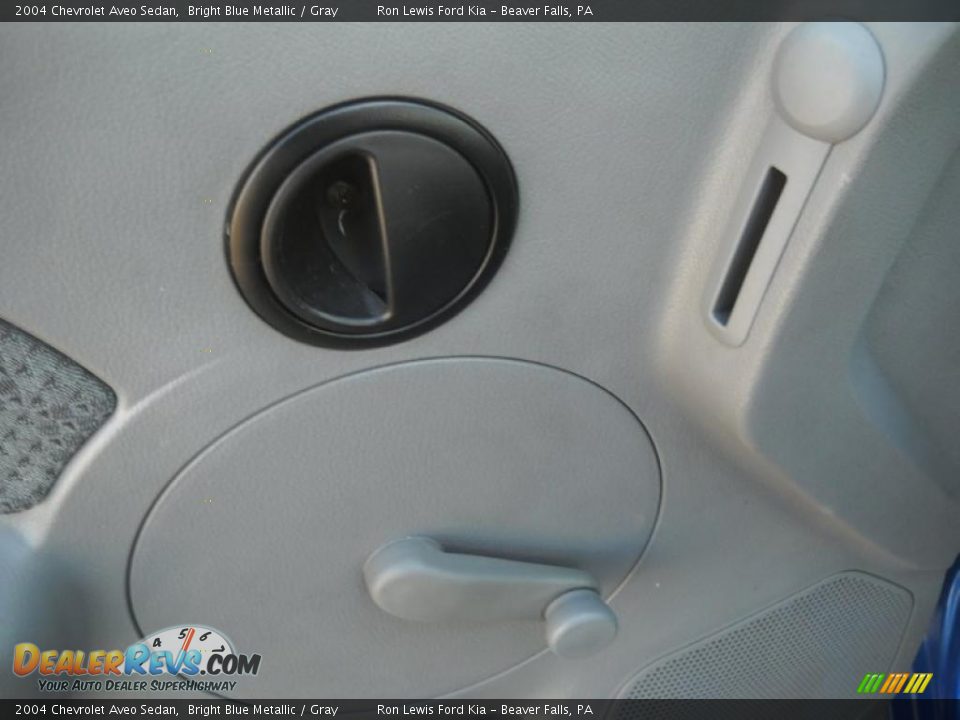2004 Chevrolet Aveo Sedan Bright Blue Metallic / Gray Photo #21