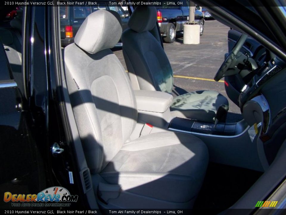2010 Hyundai Veracruz GLS Black Noir Pearl / Black Photo #14