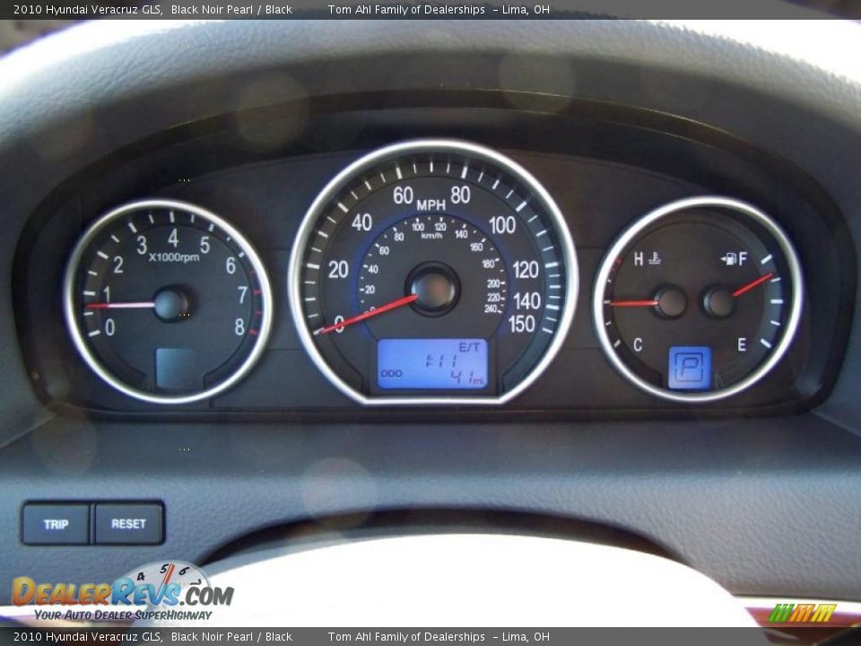 2010 Hyundai Veracruz GLS Black Noir Pearl / Black Photo #18