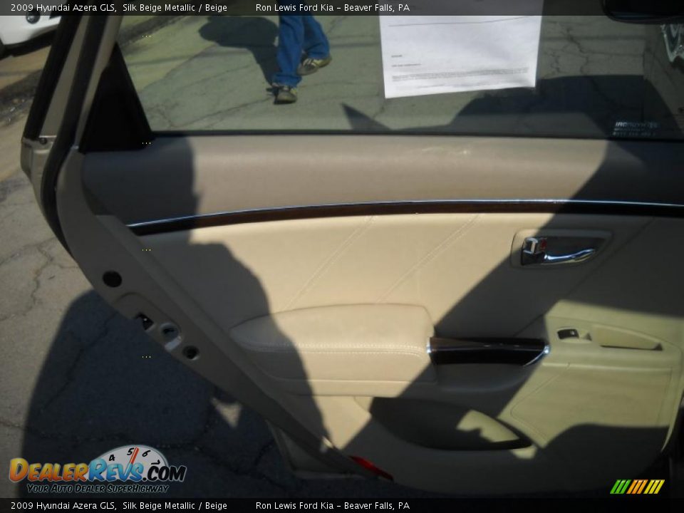 2009 Hyundai Azera GLS Silk Beige Metallic / Beige Photo #10