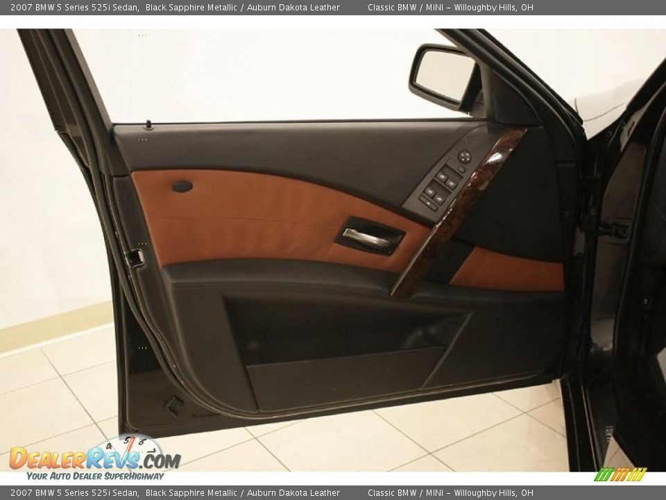 2007 BMW 5 Series 525i Sedan Black Sapphire Metallic / Auburn Dakota Leather Photo #8
