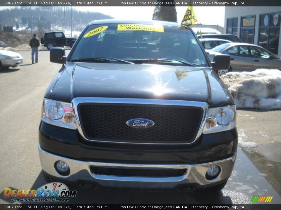 2007 Ford F150 XLT Regular Cab 4x4 Black / Medium Flint Photo #16