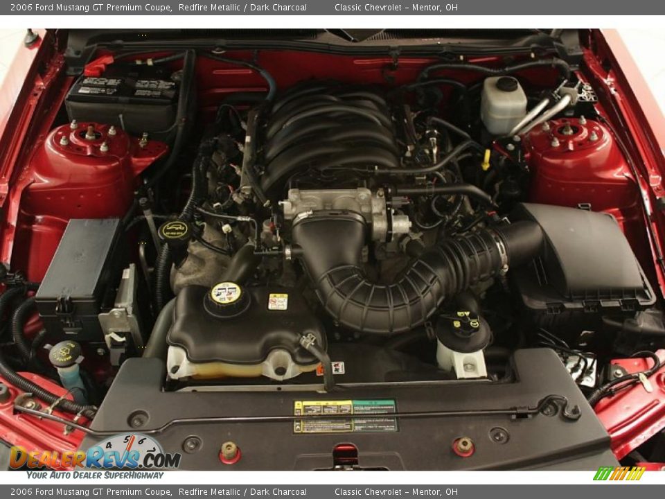 2006 Ford Mustang GT Premium Coupe Redfire Metallic / Dark Charcoal Photo #22