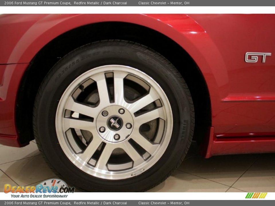 2006 Ford Mustang GT Premium Coupe Redfire Metallic / Dark Charcoal Photo #24
