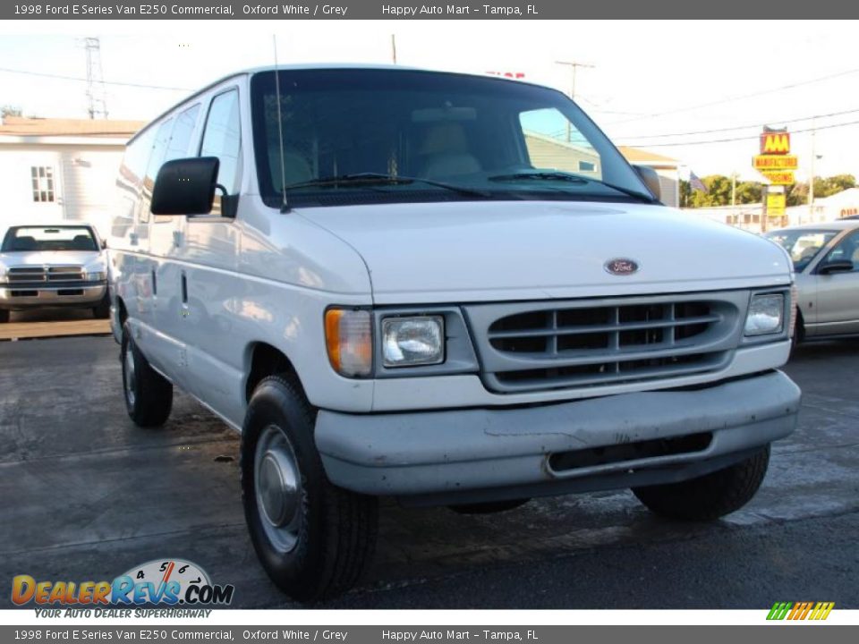 1998 Ford E Series Van E250 Commercial Oxford White / Grey Photo #5