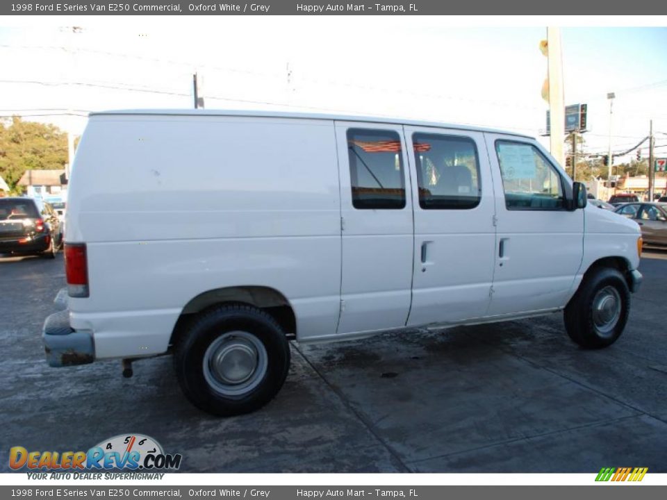 1998 Ford E Series Van E250 Commercial Oxford White / Grey Photo #7