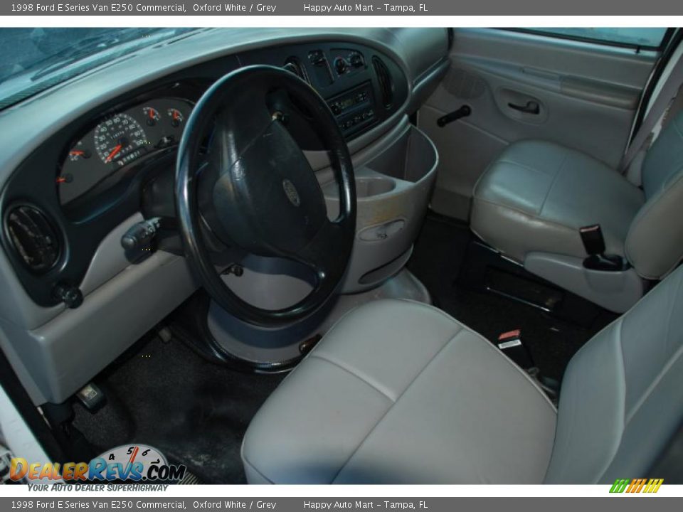 1998 Ford E Series Van E250 Commercial Oxford White / Grey Photo #19