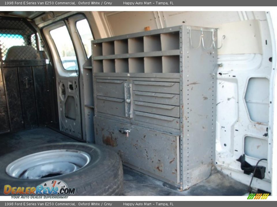 1998 Ford E Series Van E250 Commercial Oxford White / Grey Photo #21