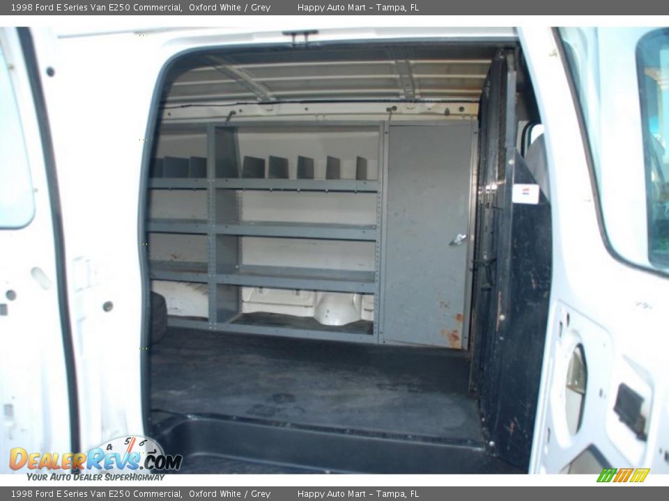 1998 Ford E Series Van E250 Commercial Oxford White / Grey Photo #23