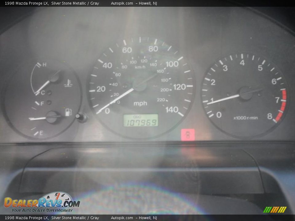 1998 Mazda Protege LX Silver Stone Metallic / Gray Photo #16