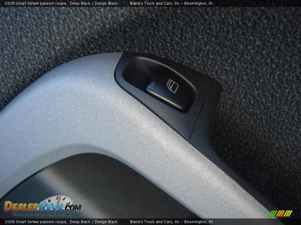 2008 Smart fortwo passion coupe Deep Black / Design Black Photo #17