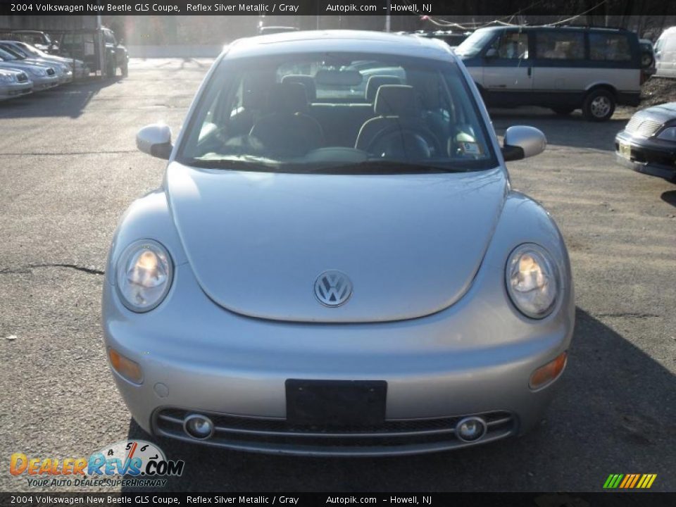 2004 Volkswagen New Beetle GLS Coupe Reflex Silver Metallic / Gray Photo #1