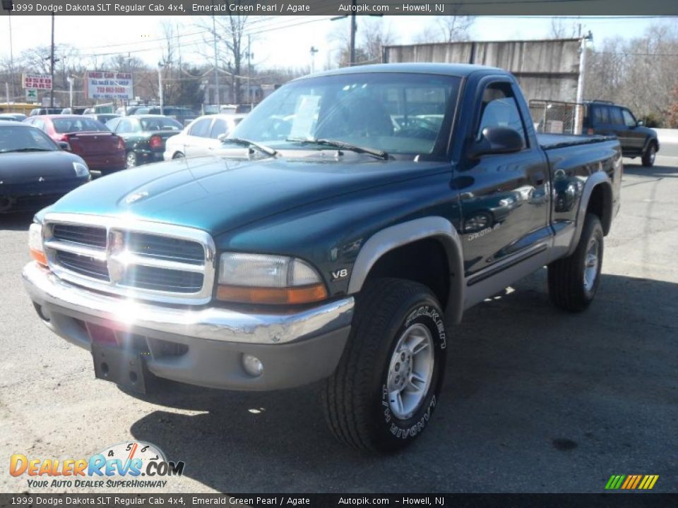 1999 Dodge Dakota SLT Regular Cab 4x4 Emerald Green Pearl / Agate Photo #2