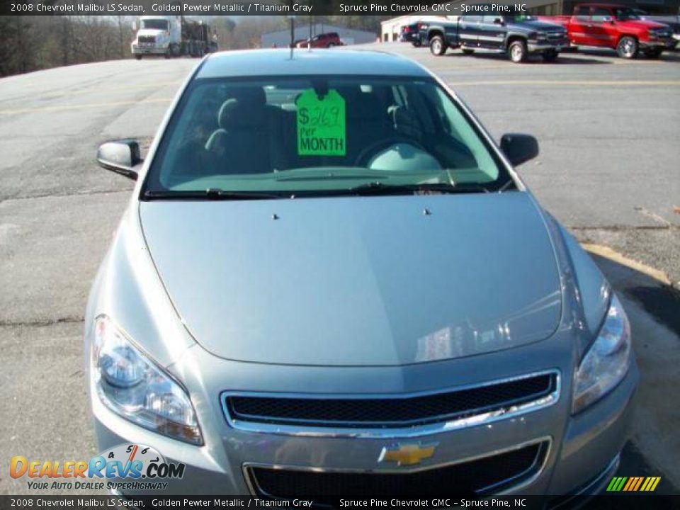 2008 Chevrolet Malibu LS Sedan Golden Pewter Metallic / Titanium Gray Photo #2