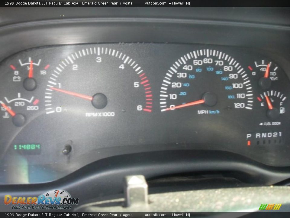 1999 Dodge Dakota SLT Regular Cab 4x4 Gauges Photo #11