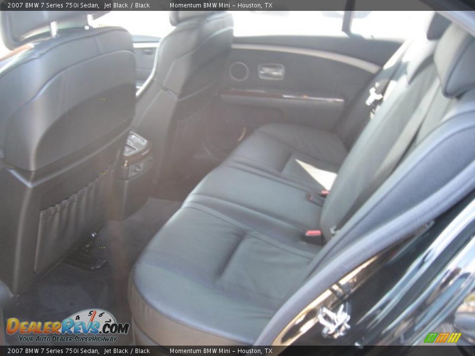 2007 BMW 7 Series 750i Sedan Jet Black / Black Photo #3