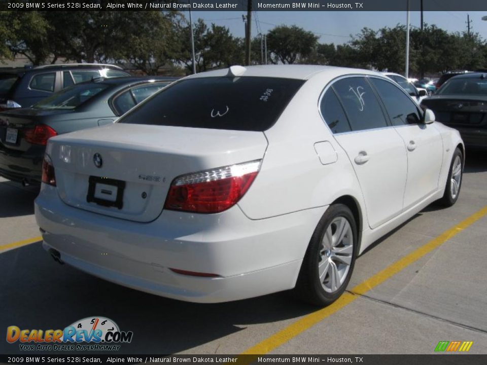 2009 BMW 5 Series 528i Sedan Alpine White / Natural Brown Dakota Leather Photo #5