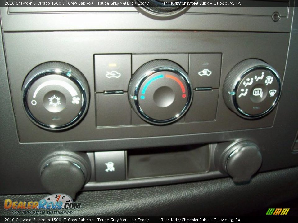 2010 Chevrolet Silverado 1500 LT Crew Cab 4x4 Taupe Gray Metallic / Ebony Photo #19