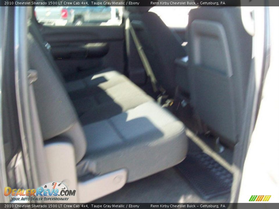2010 Chevrolet Silverado 1500 LT Crew Cab 4x4 Taupe Gray Metallic / Ebony Photo #26