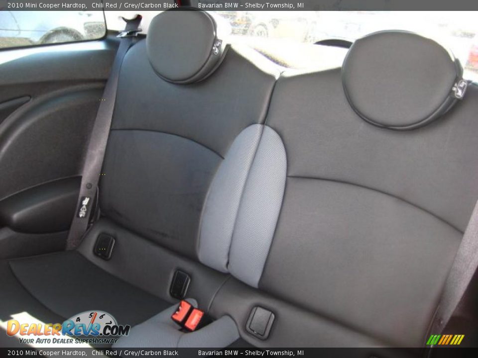 2010 Mini Cooper Hardtop Chili Red / Grey/Carbon Black Photo #11