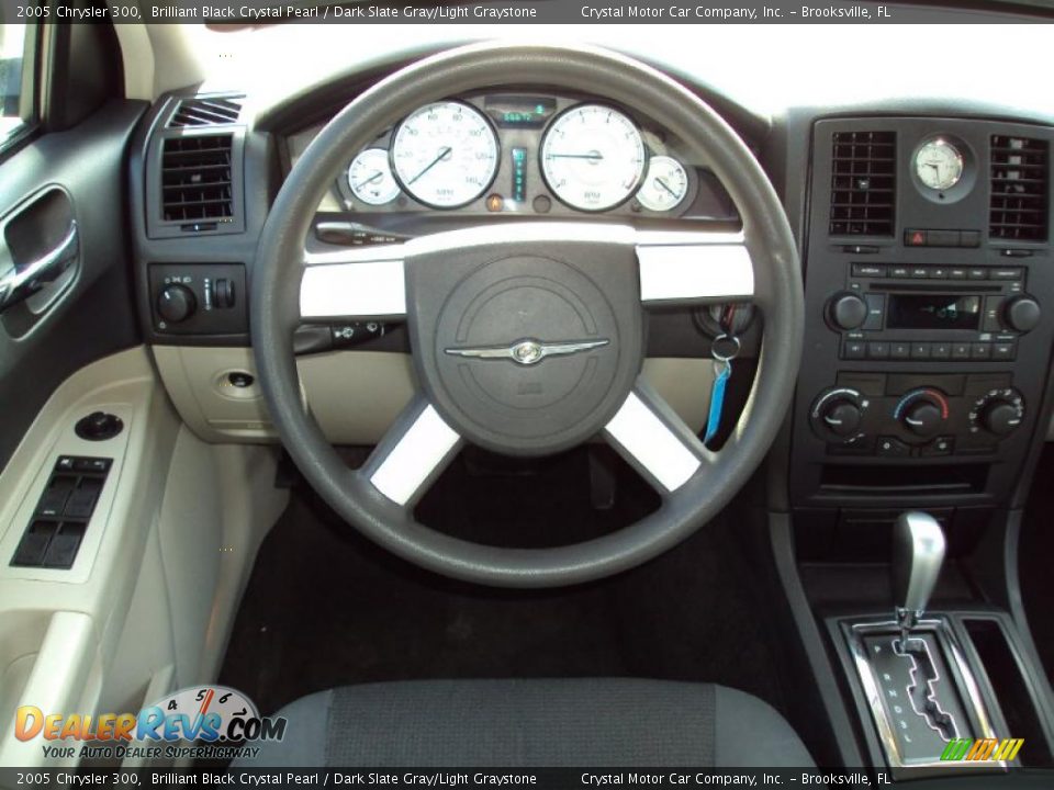 2005 Chrysler 300 Brilliant Black Crystal Pearl / Dark Slate Gray/Light Graystone Photo #6
