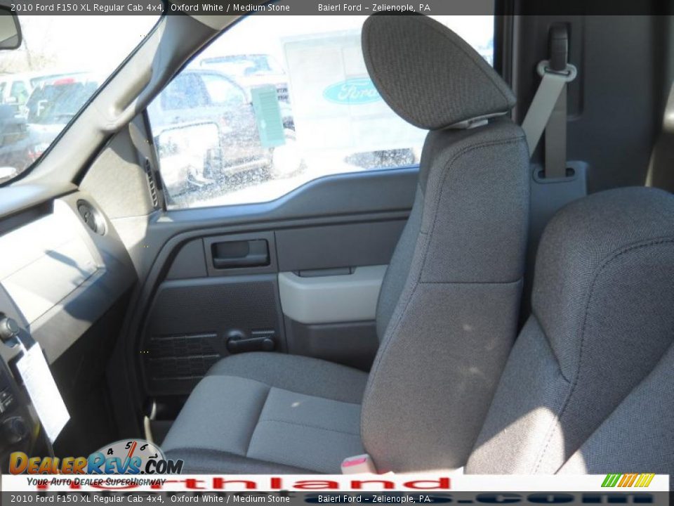 2010 Ford F150 XL Regular Cab 4x4 Oxford White / Medium Stone Photo #12