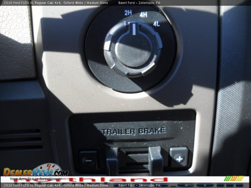 2010 Ford F150 XL Regular Cab 4x4 Oxford White / Medium Stone Photo #18