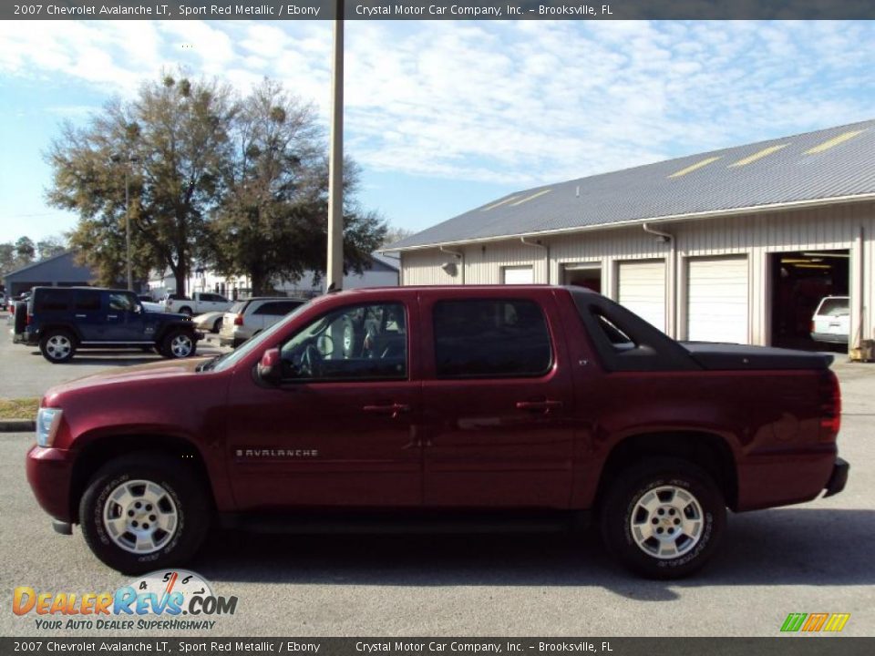 2007 Chevrolet Avalanche LT Sport Red Metallic / Ebony Photo #2