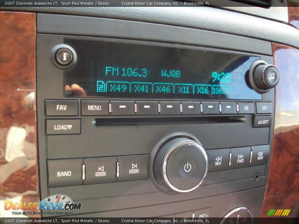 2007 Chevrolet Avalanche LT Sport Red Metallic / Ebony Photo #19